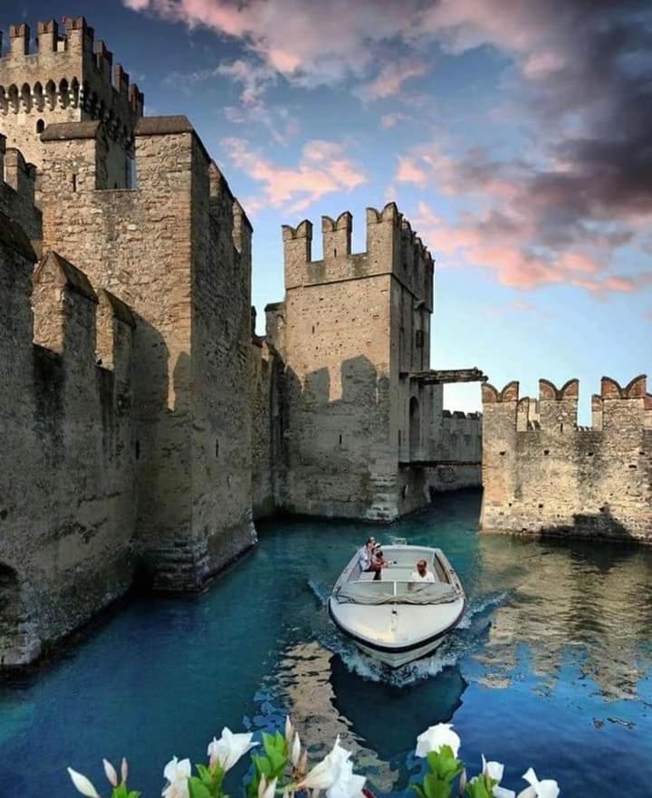 Casapatrizia B&B Sirmione Exteriör bild