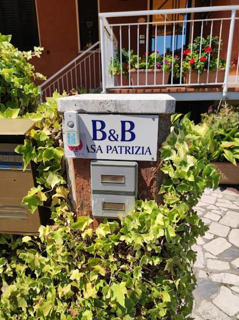 Casapatrizia B&B Sirmione Exteriör bild