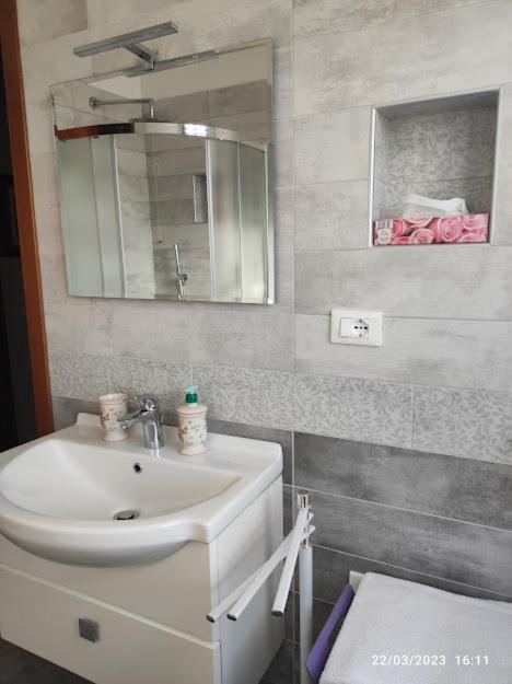 Casapatrizia B&B Sirmione Exteriör bild