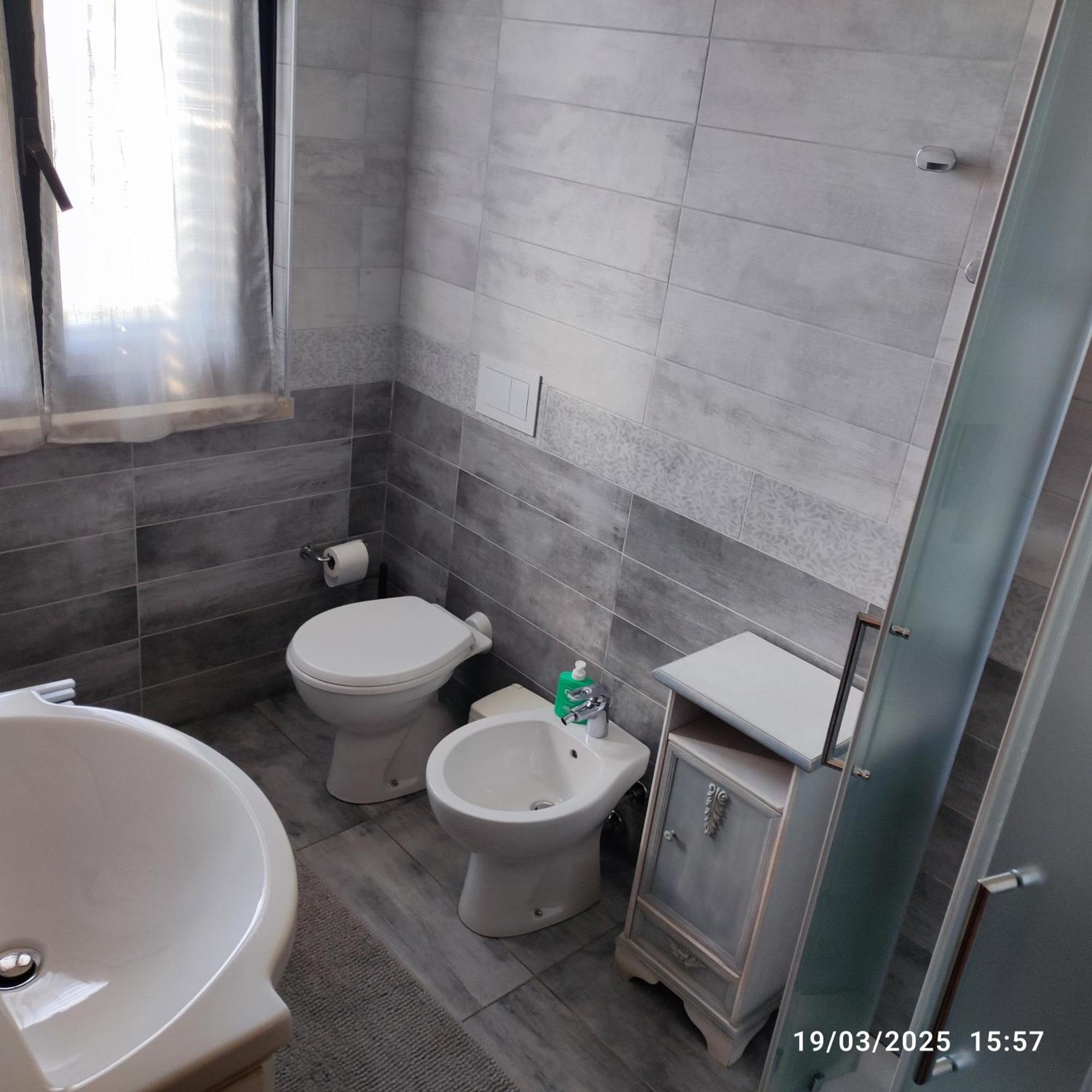 Casapatrizia B&B Sirmione Rum bild